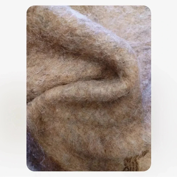 Alpaca Peru  Wool Vintage Shawl Fringe Heavyweight Brown Tan - Picture 5 of 8